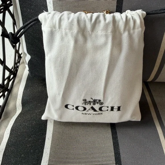 Coach Tan Leather Card Wallet - Picture 6 of 7